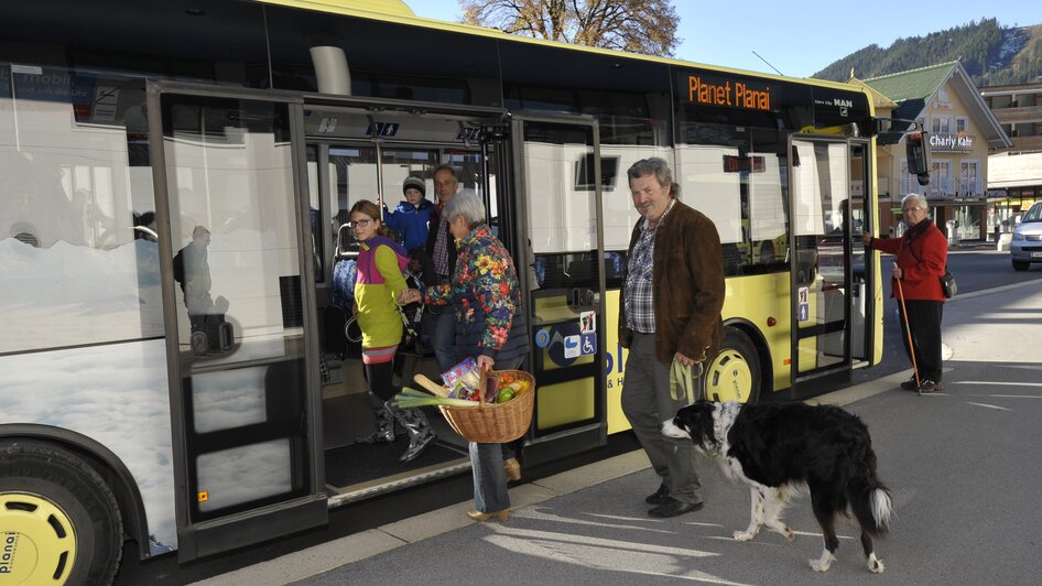 Die Planai-Linienbusse verbinden das obere Ennstal | © Sybille Sieder