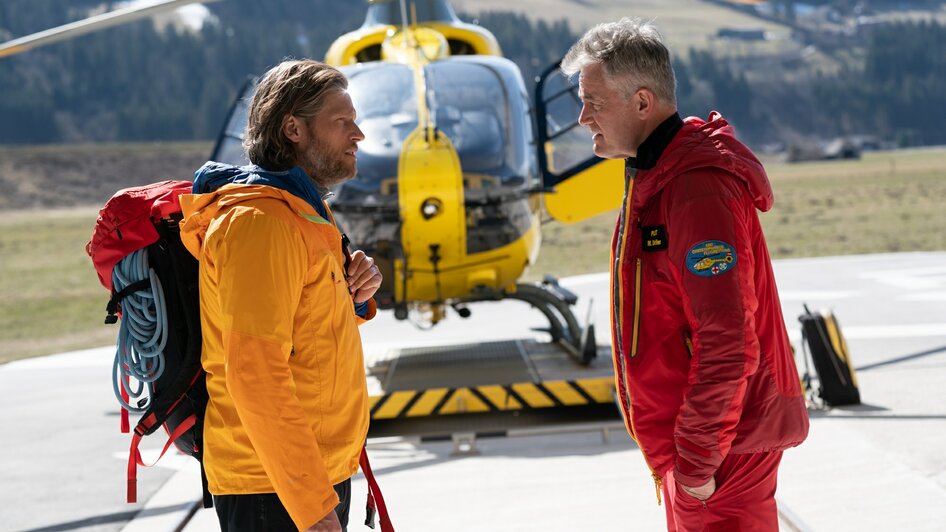 Filming Location - Helicopter Base  - Impression #2.2