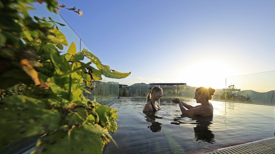 Schwimmbad in der Region Schladming-Dachstein | © Herbert Raffalt